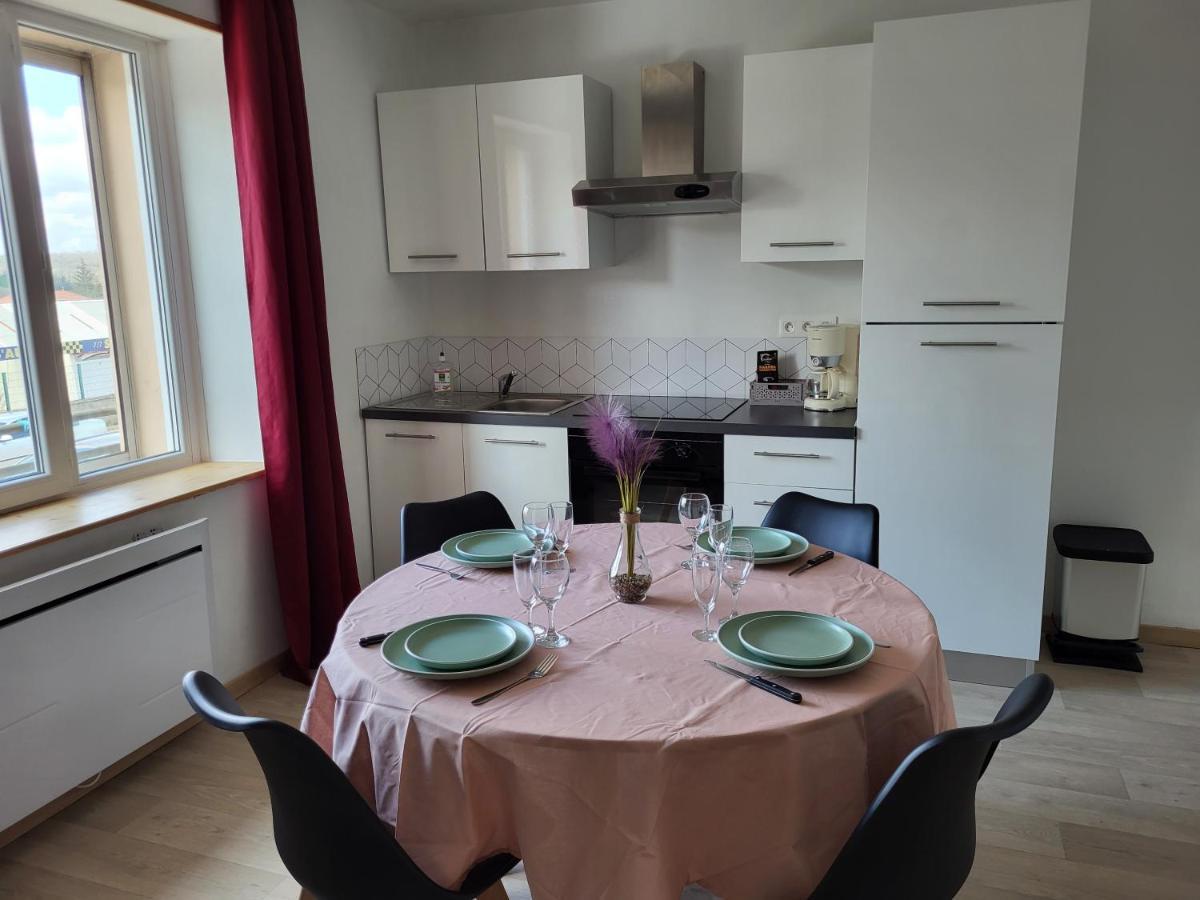 Apartment 40 M² Proche Rempart *